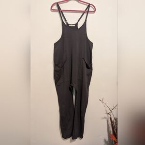 Oufeiya Jumpsuit Women's Small Gray Pockets Adjustable Strap Nwot